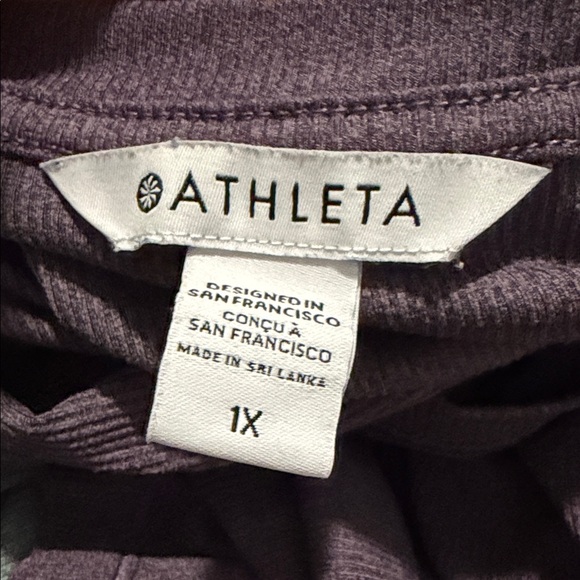 ATHLETA Uptempo Ribbed Vneck Stretchy Long Sleeve Henley Top Size 1X - Picture 2 of 2